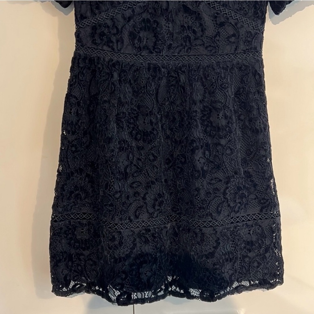 Adelyn Rae Navy Lace V-Neck Mini Dress - Picture 3 of 3
